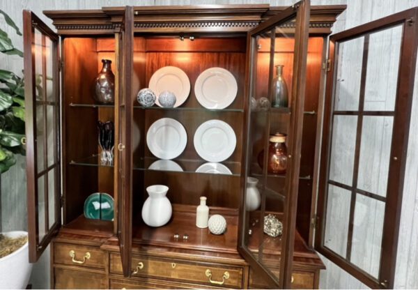 (SOLD) Vintage Mahogany China Cabinet By Councill Craftsman - Image 5